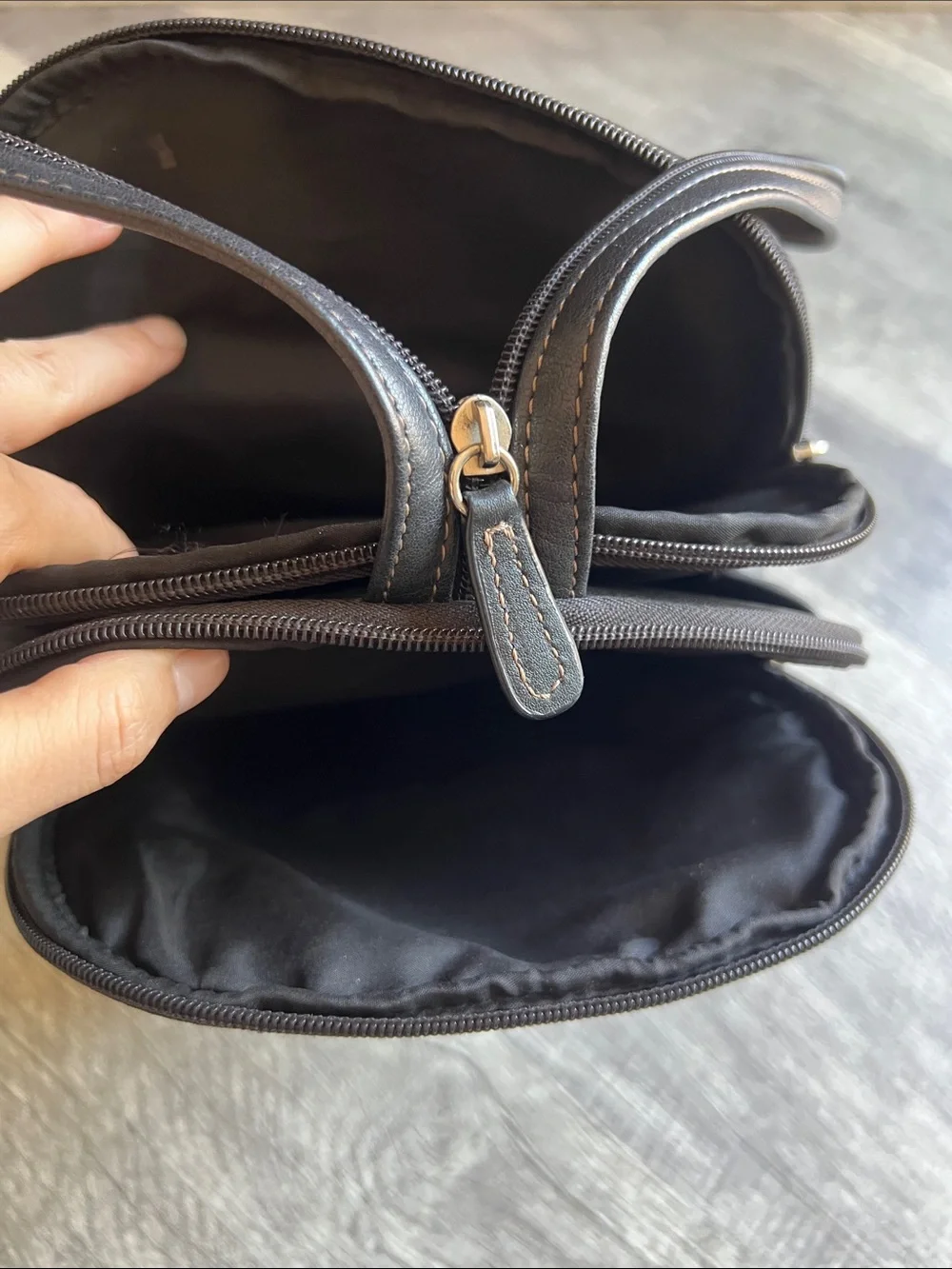 Vintage Aurielle Black Leather 3 Compartments Organizer Shoulder Backpack